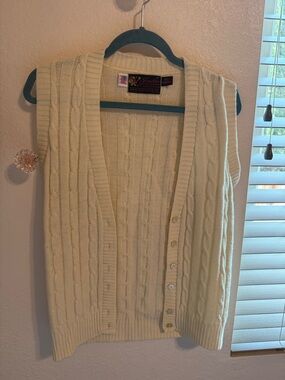 Jersild Cream Cable Knit Button-Front Vest